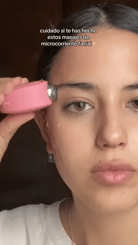 MASAJEADOR FACIAL CON MICROCORRIENTE